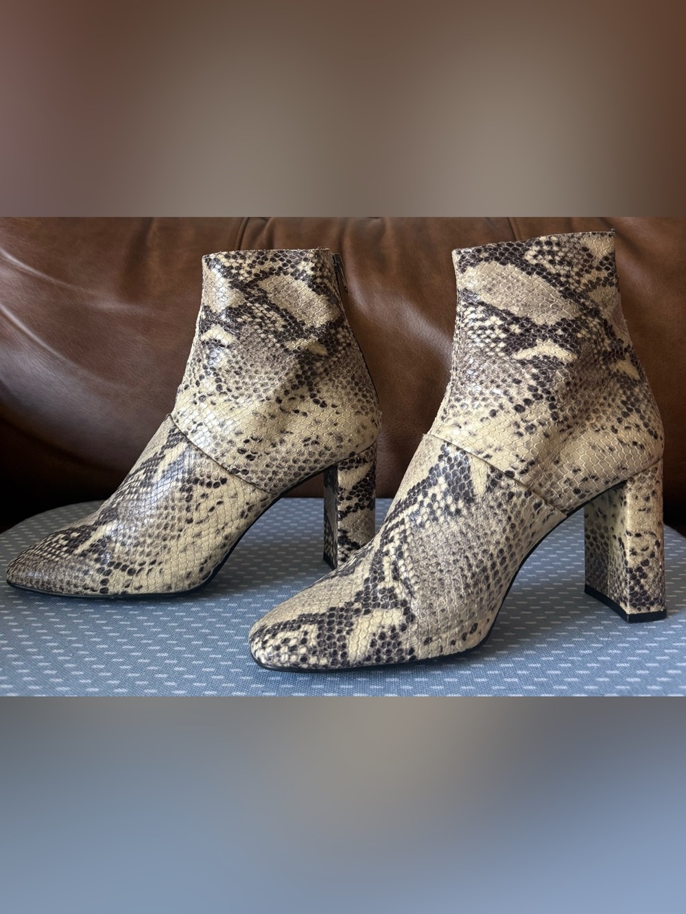 L’Intervalle ‘Devika’ High Heeled Ankle Boot